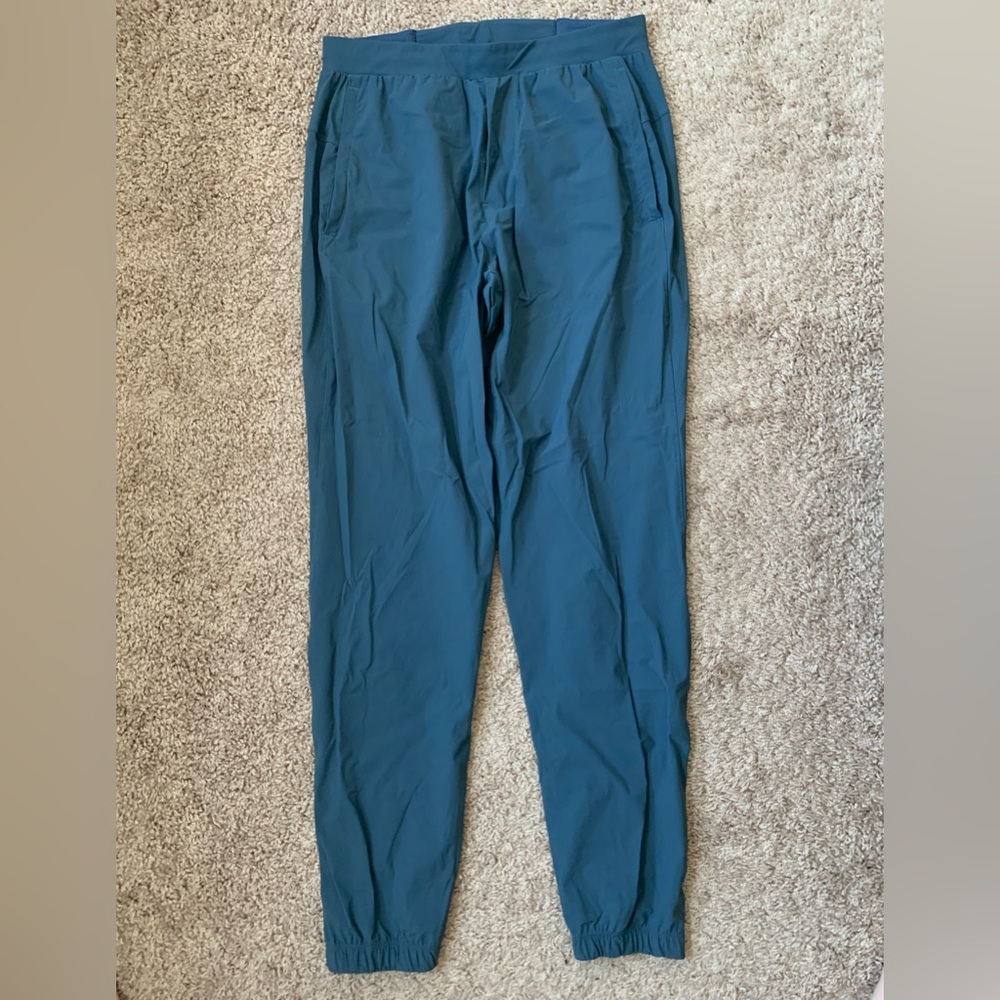 Lululemon Surge Jogger 29”